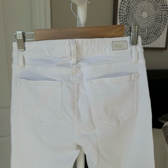 PAIGE Arched Hem Verdugo Crop in Crisp White - Picture 11 of 13